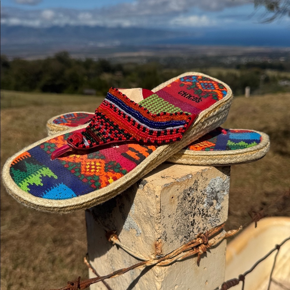 Chicos Beaded Espadrille Colorful Flip Flop Sandals leather BOho Beach Size 6 - Picture 3 of 9